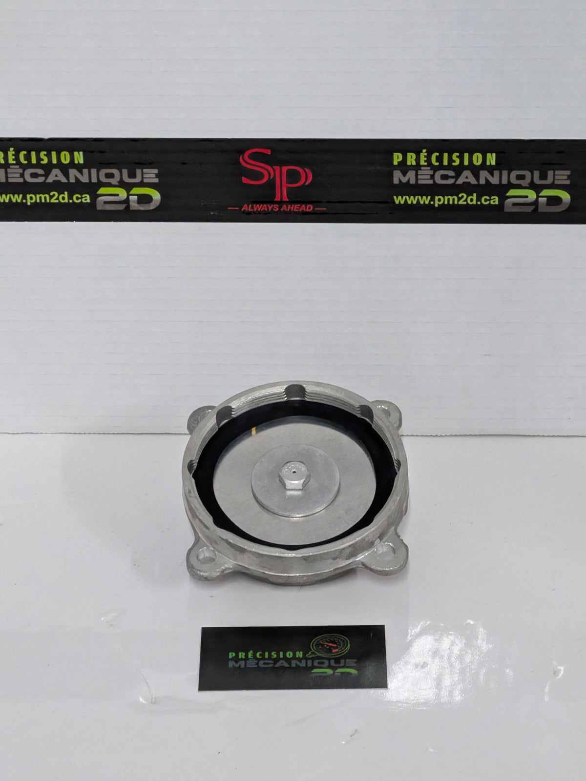 Bouchon de réservoir à carburant BN022